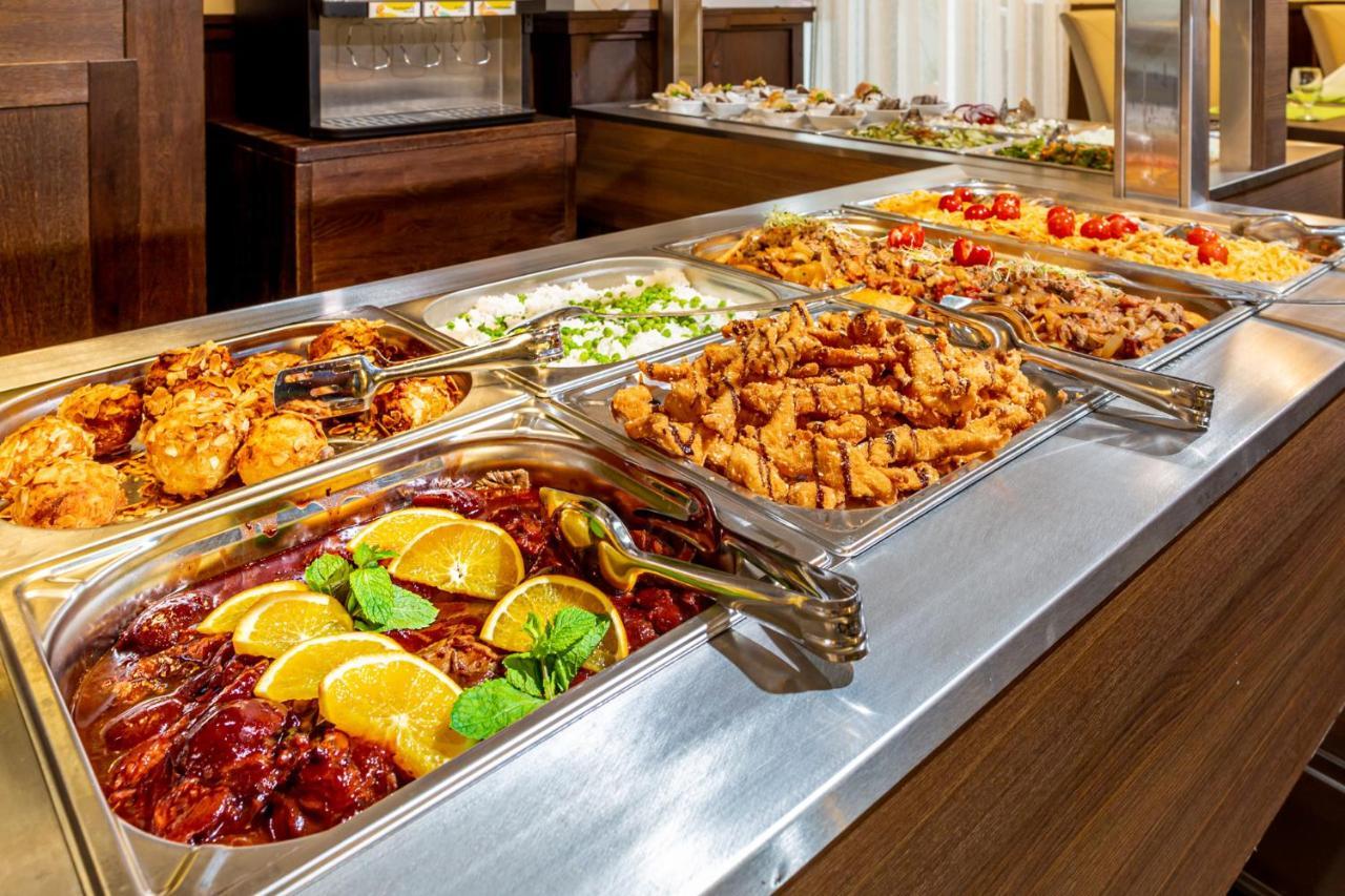 Park Hotel Buek-Buekfuerdo Εξωτερικό φωτογραφία