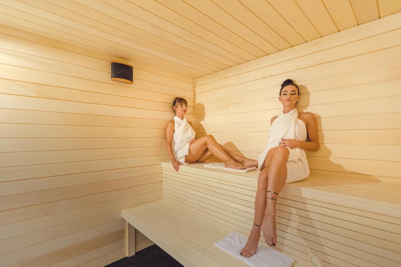Park Hotel Buek-Buekfuerdo Εξωτερικό φωτογραφία
