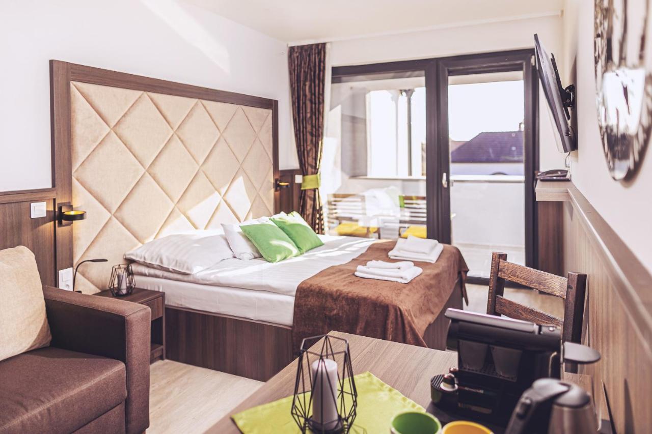 Park Hotel Buek-Buekfuerdo Εξωτερικό φωτογραφία