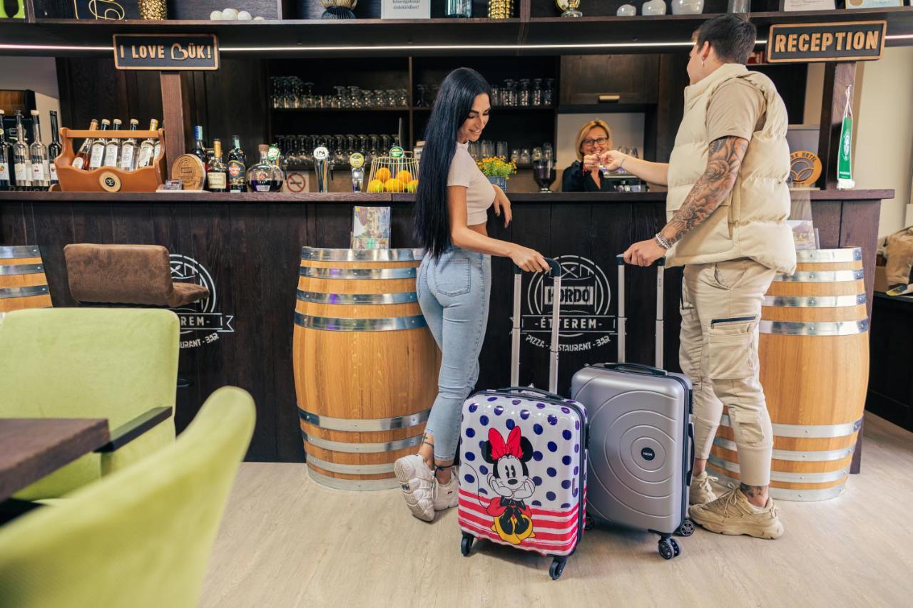 Park Hotel Buek-Buekfuerdo Εξωτερικό φωτογραφία
